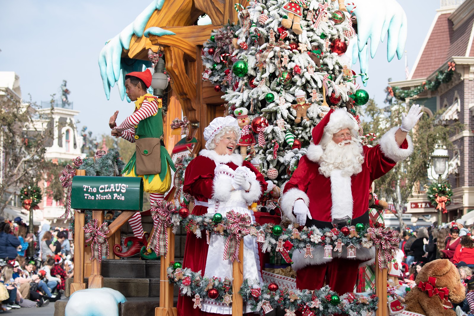 “Disney Parks Magical Christmas Day Parade” to Air Christmas Morning on