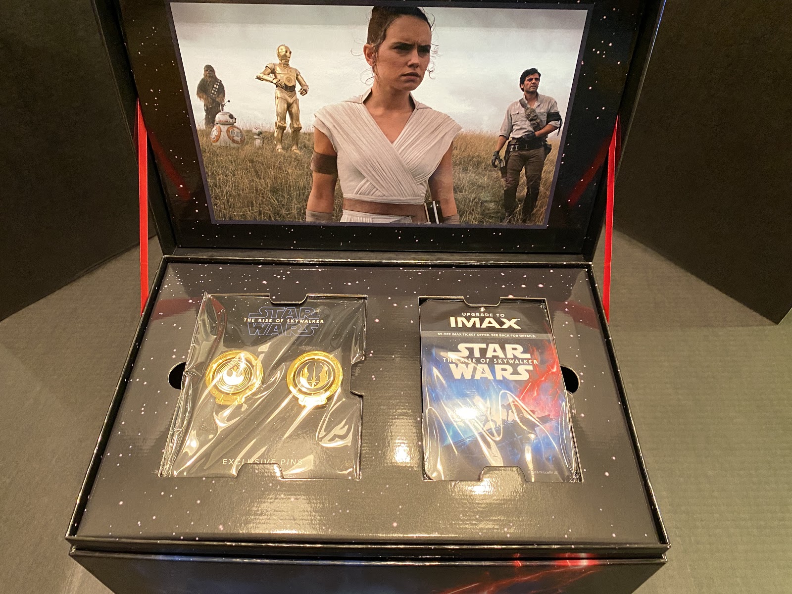 Box Review Star Wars The Rise Of Skywalker Disney Movie Club