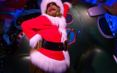 Video/Photos: Holidays Return to Universal Studios Hollywood with Grinchmas, Christmas at the Wizarding World of Harry Potter