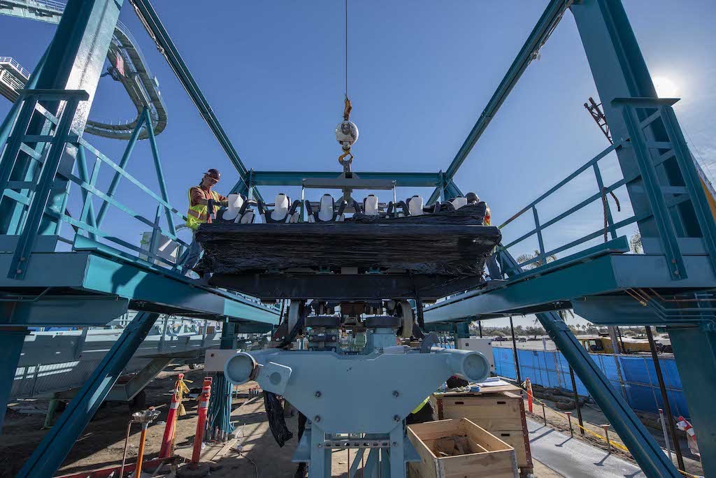 SeaWorld San Diego Celebrates Major Construction Milestones on New Dive