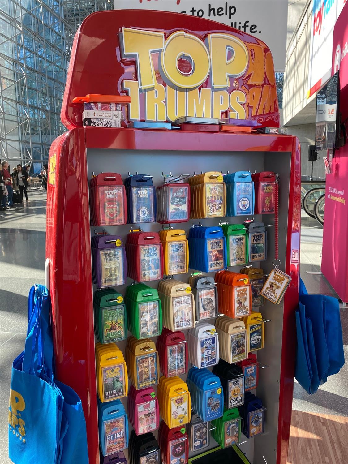 Toy Fair 2020: Top Trumps (Disney Card, Trivia, and Matching Games) 