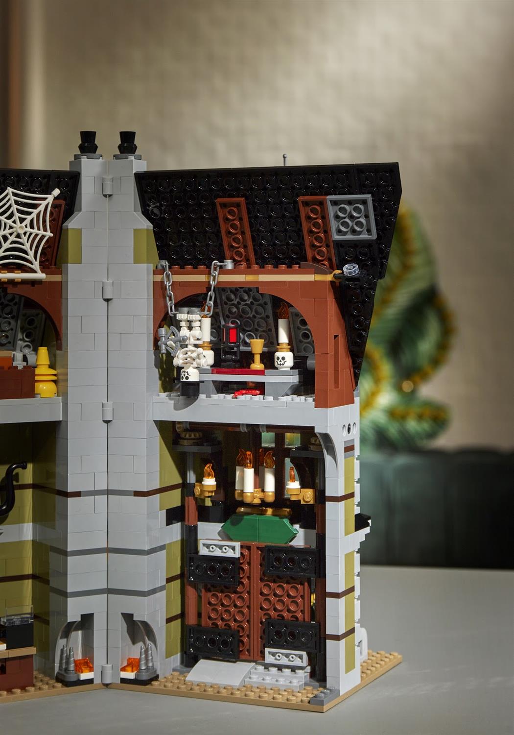lego haunted house ride