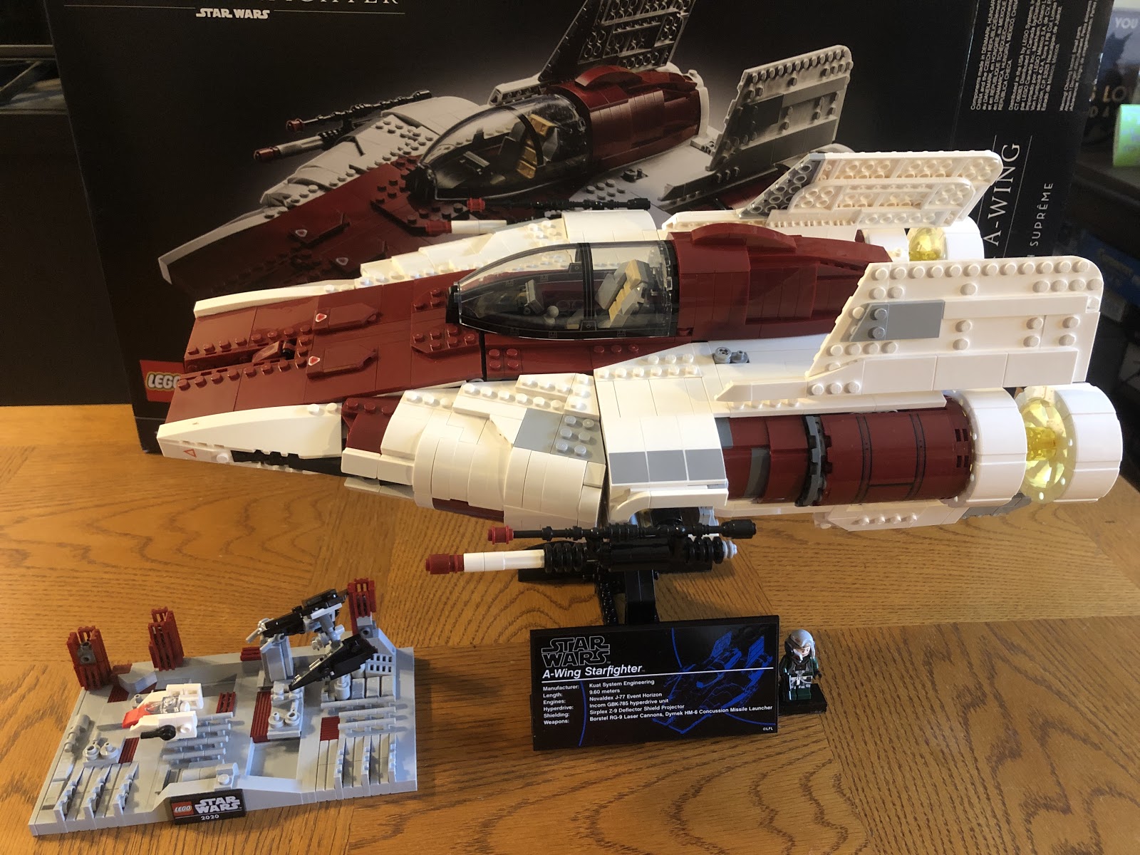Video Review: LEGO Star Wars Ultimate Collector Series A-Wing Starfighter Death Star II Battle - LaughingPlace.com
