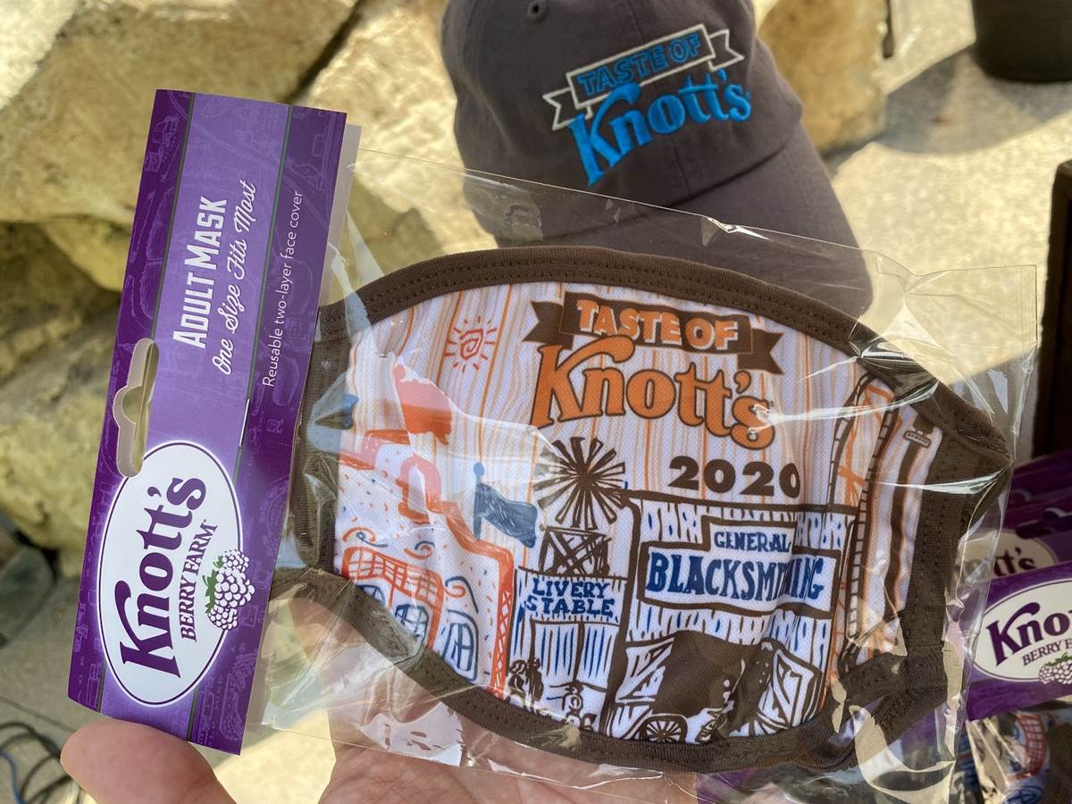 PHOTOS Knott's Berry Farm Guests Once Again for New "Taste of