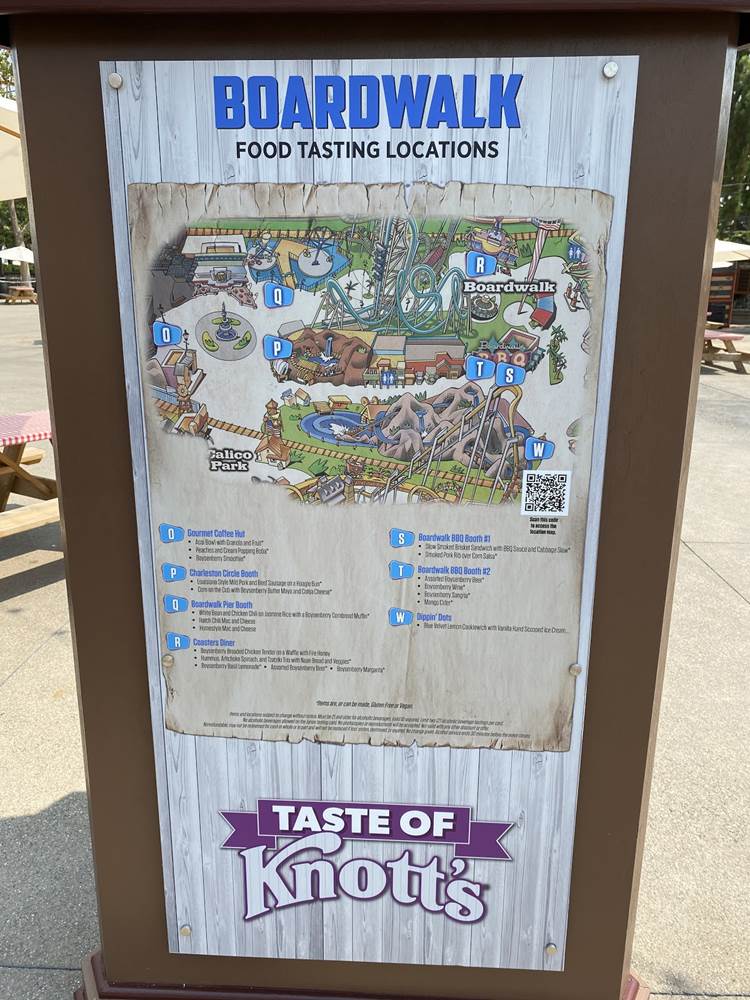 PHOTOS Knott's Berry Farm Guests Once Again for New "Taste of