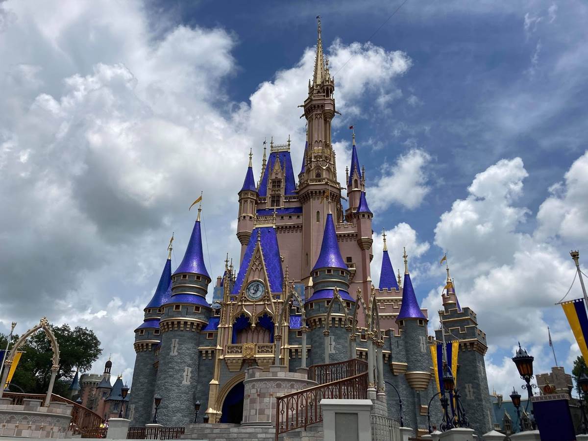 Photos Magic Kingdom Toll Plaza Undergoes New Paint Job Ahead of Walt