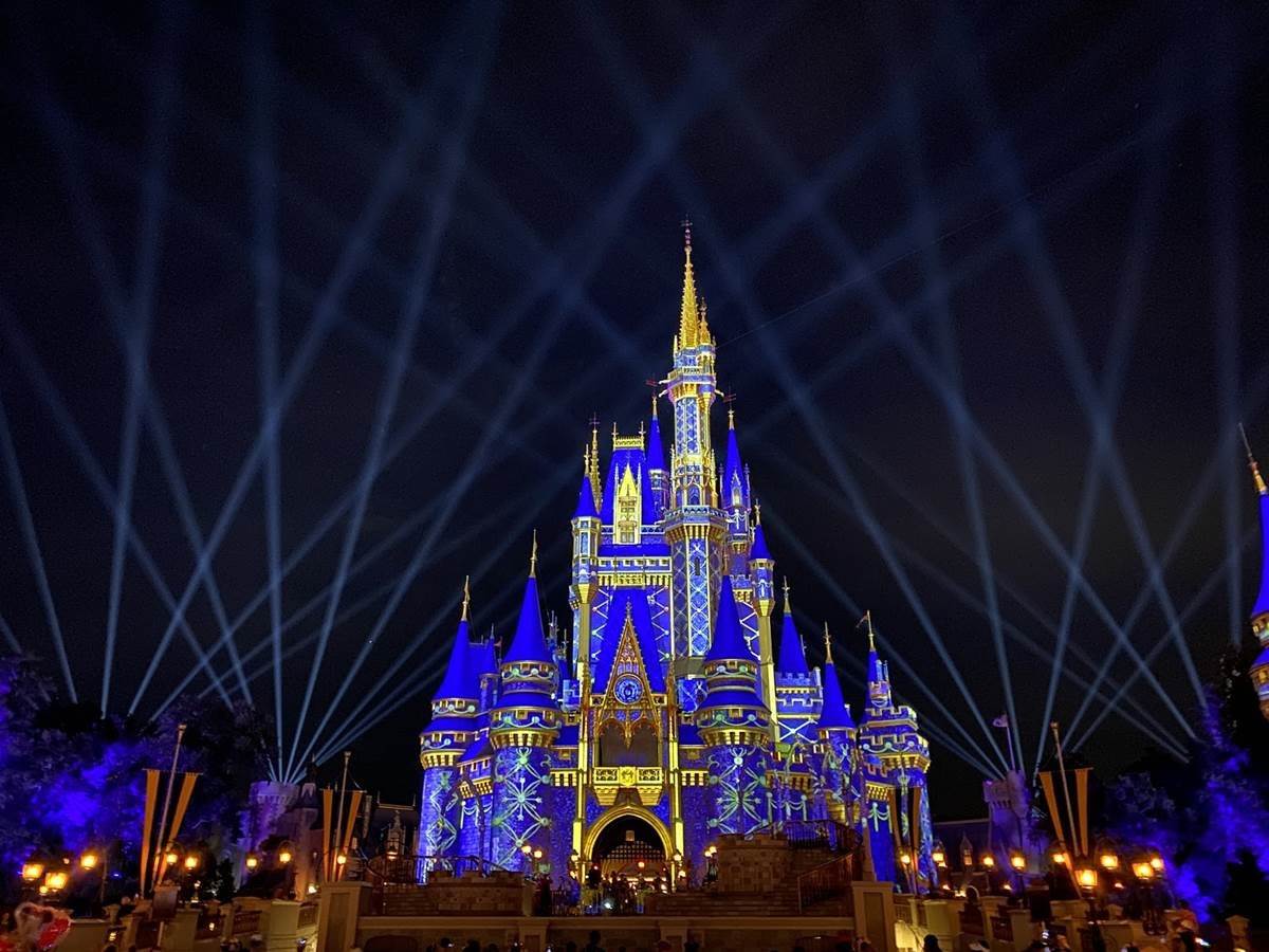 Annual Passholder Exclusive Holiday Collection Arrives at Magic Kingdom