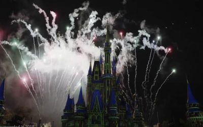 Disney World Releases Professional Recording of "Minnie’s Wonderful Christmastime Fireworks"