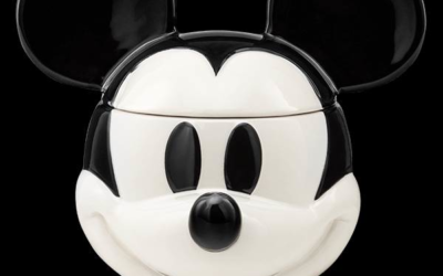 New Mickey and Minnie Scentsy Warmers and Scents Are Available Now