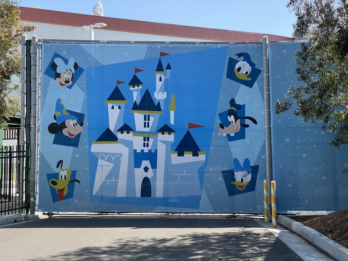 First Day of A Touch of Disney Event at Disney California Adventure ...
