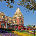 Disneyland Shares TikTok Video of Disneyland Railroad Back on the Tracks
