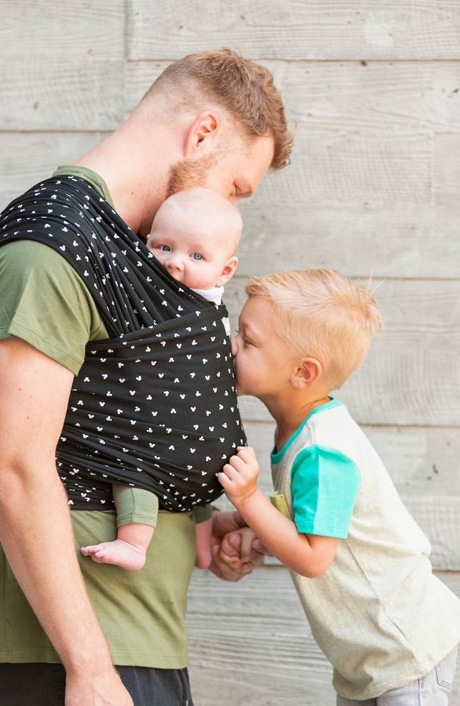 Disney Baby Magic: Mickey and Minnie Designs Join Disney x Moby Wraps ...