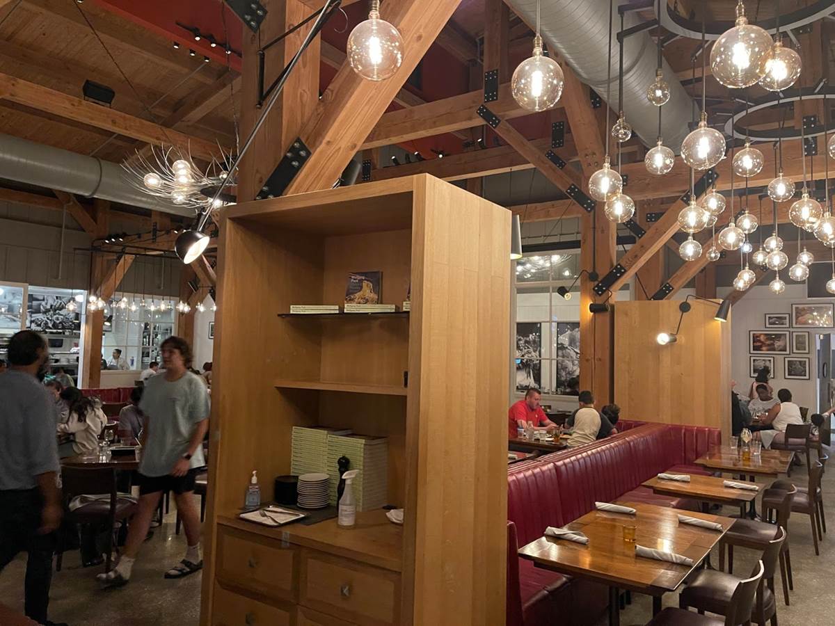 Wolfgang Puck Bar & Grill Keeps Fine Dining at Disney Springs