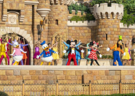 "Follow Your Dreams" Castle Show Debuts at Hong Kong Disneyland
