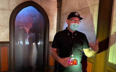 Preview: Halloween Horror Nights Creative Director Walks Us Through "The Haunting of Hill House" Maze at Universal Studios Hollywood