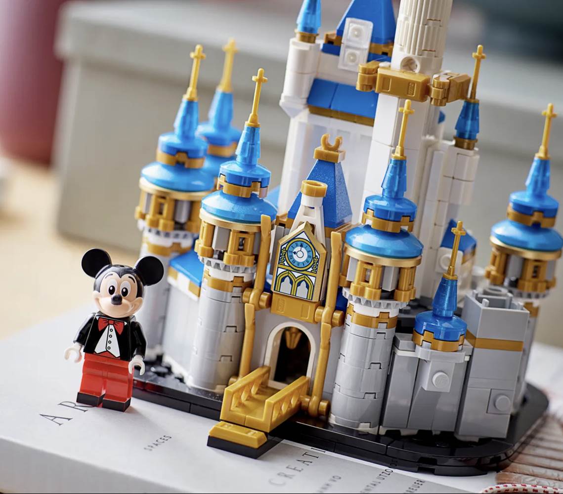 WDW 50 - LEGO Mini Disney Castle Revealed for Walt Disney World's 