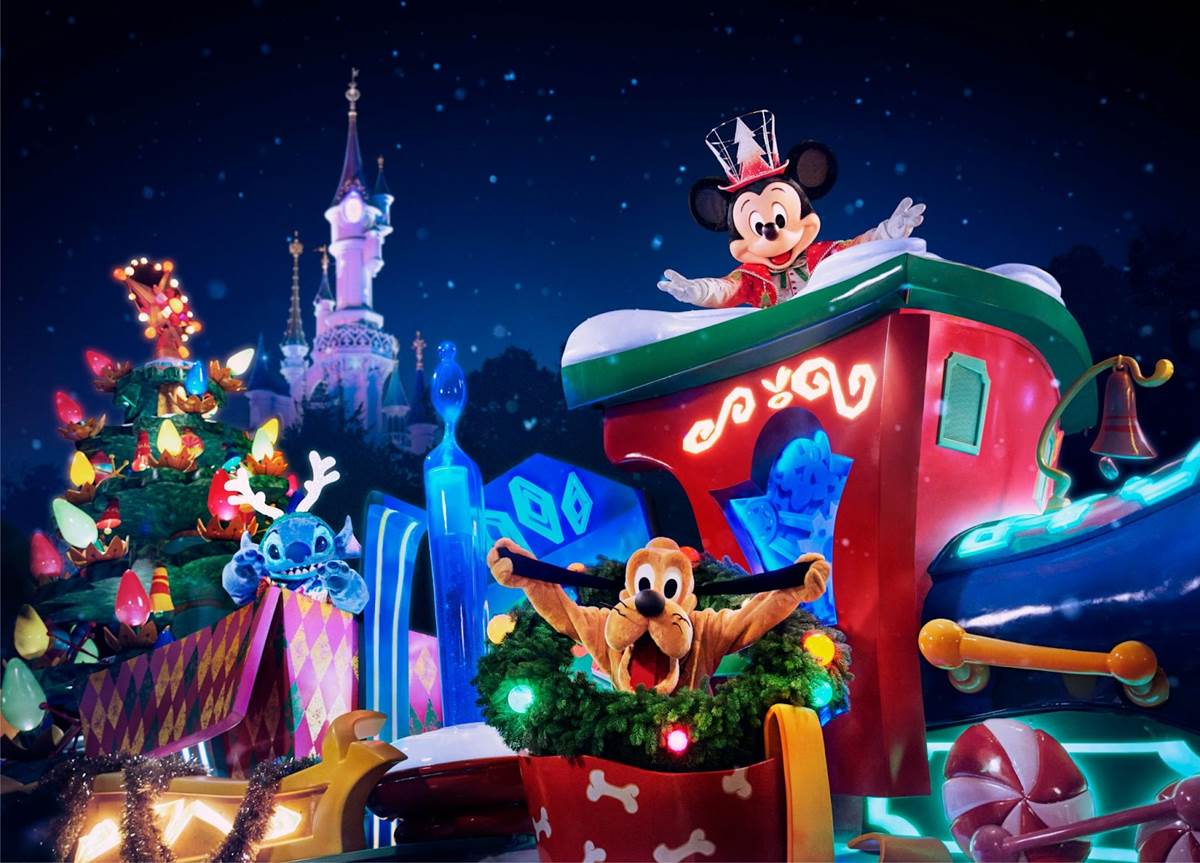 Disneyland Paris Announces Return of Fireworks, Shows, Parades, Buffets and More