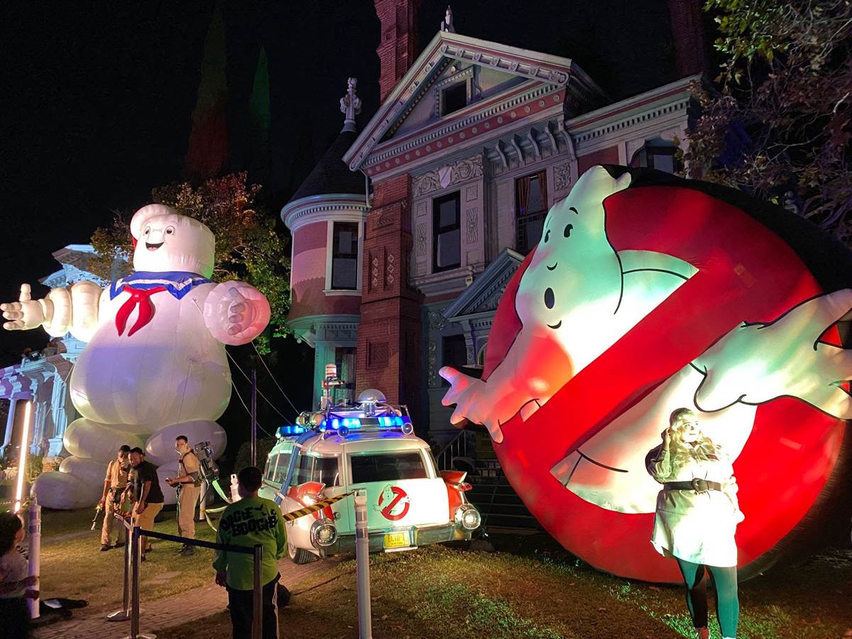 Video/Photos Freeform Halloween Road Returns to Los Angeles with Trick