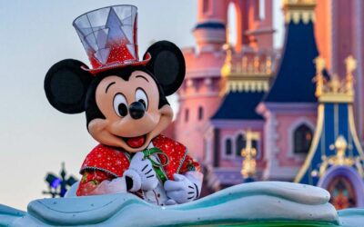 Disneyland Paris "Unwraps" Christmas Season With New Parade and Other Offerings