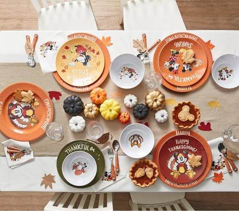 Pottery Barn SET 3 Mickey Mouse Minnie Bowls Christmas Holiday Gift Kid Meal NEW 