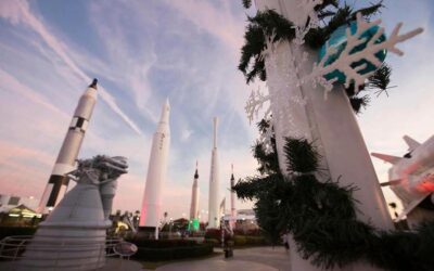 The Holidays Have Landed at Kennedy Space Center Visitor Complex with Black Friday, Cyber Monday Deals