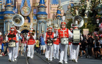 Inspring Teen Leads Main Street Philharmonic During ABC's Disney Parks Magical Christmas Day Parade