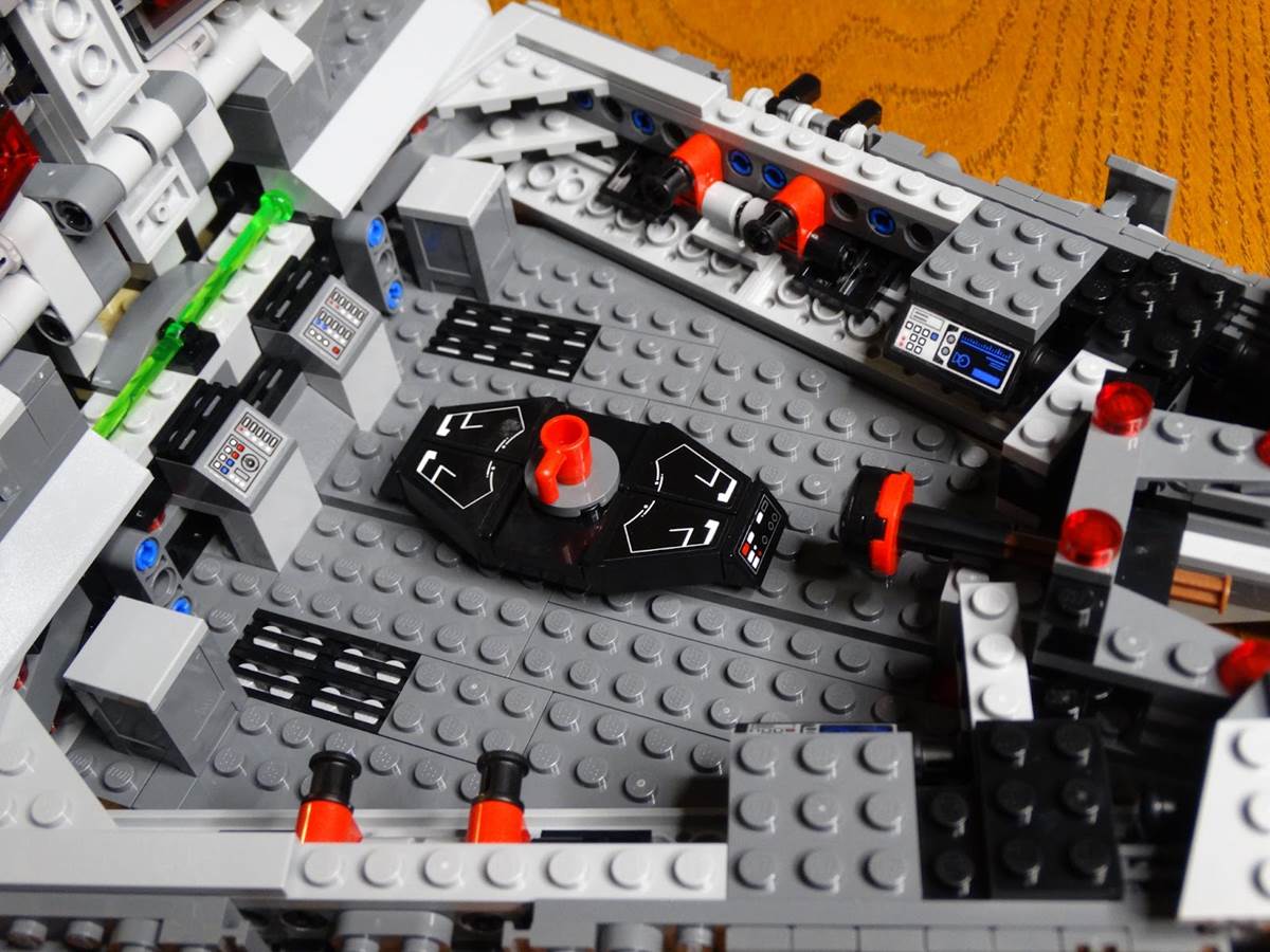 Toy Review: LEGO Star Wars Imperial 