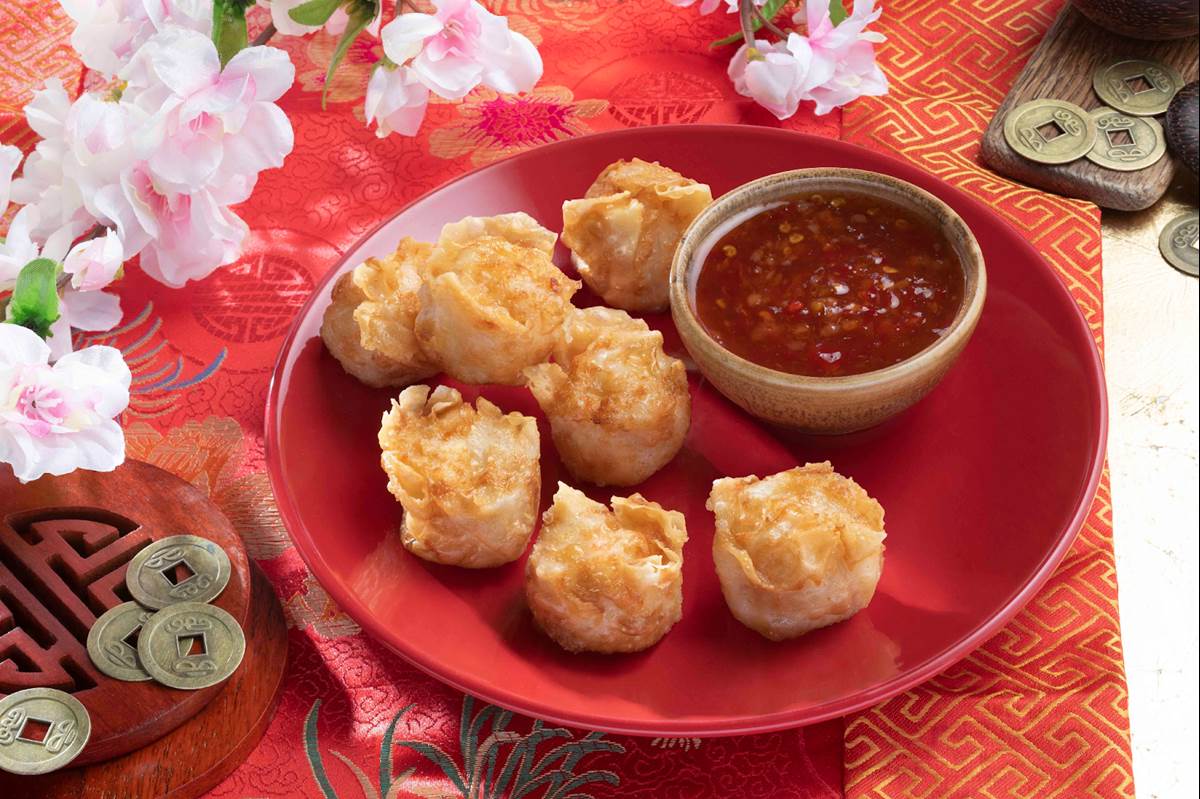 Universal Studios Hollywood Offering Lunar New Year Noodle House at