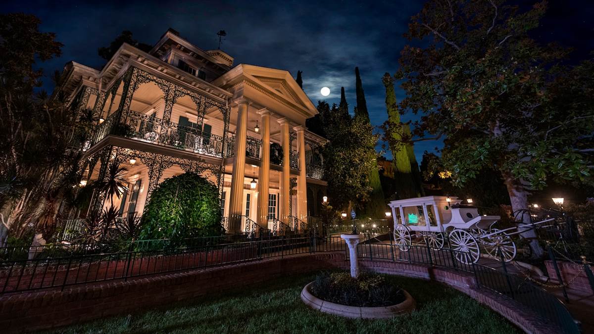 haunted mansion disneyland
