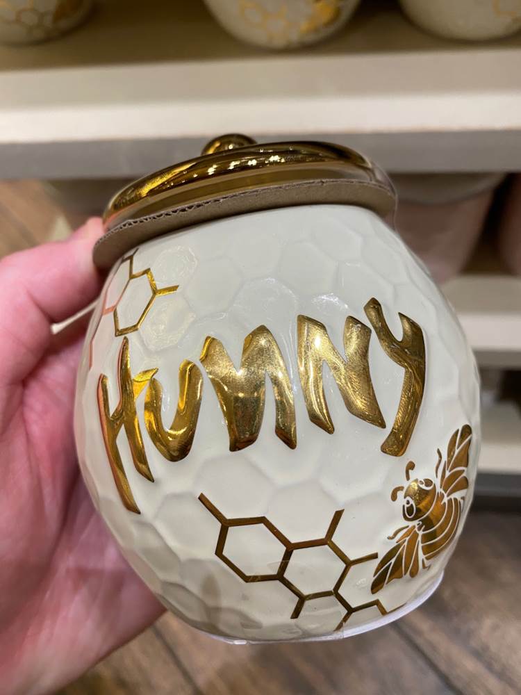 Photos New Themed Candles Now Available at the Disneyland Resort