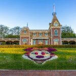 Disneyland Swaps Out Classic Mickey Mouse Floral Pattern for Minnie Mouse