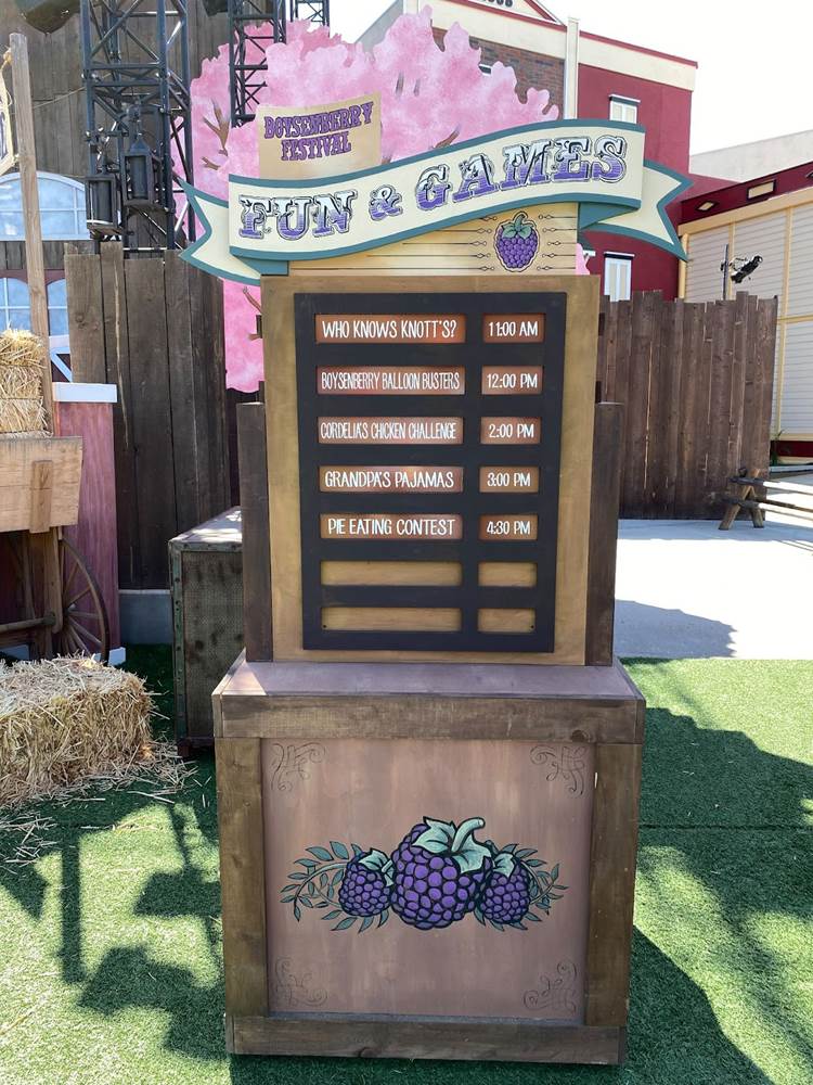 Photos/Video Boysenberry Festival Returns to Knott's Berry Farm for
