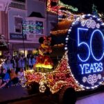 Video: Disneyland Main Street Electrical Parade - 50th Anniversary Edition (Updated Finale)