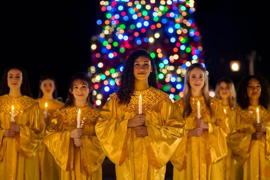 “Candlelight Processional