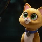 Robot Companion Sox Introduced in New "Lightyear" Clip