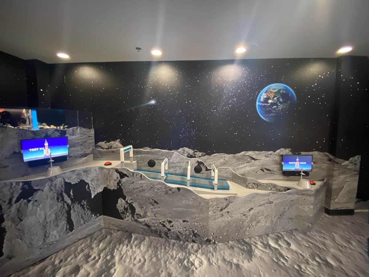 Lego City Space lunar test sites