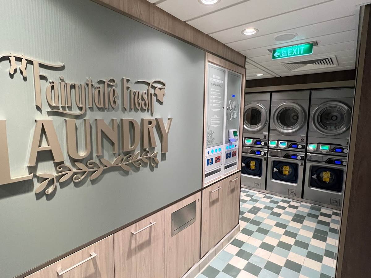 Photos Fairytale Fresh Laundry on the Disney Wish