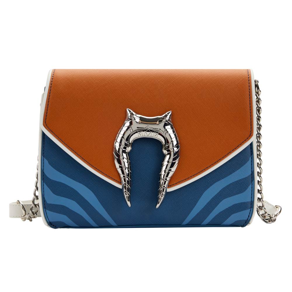 Loungefly Reveals San Diego Comic Con Exclusive Ahsoka Tano Crossbody Bag