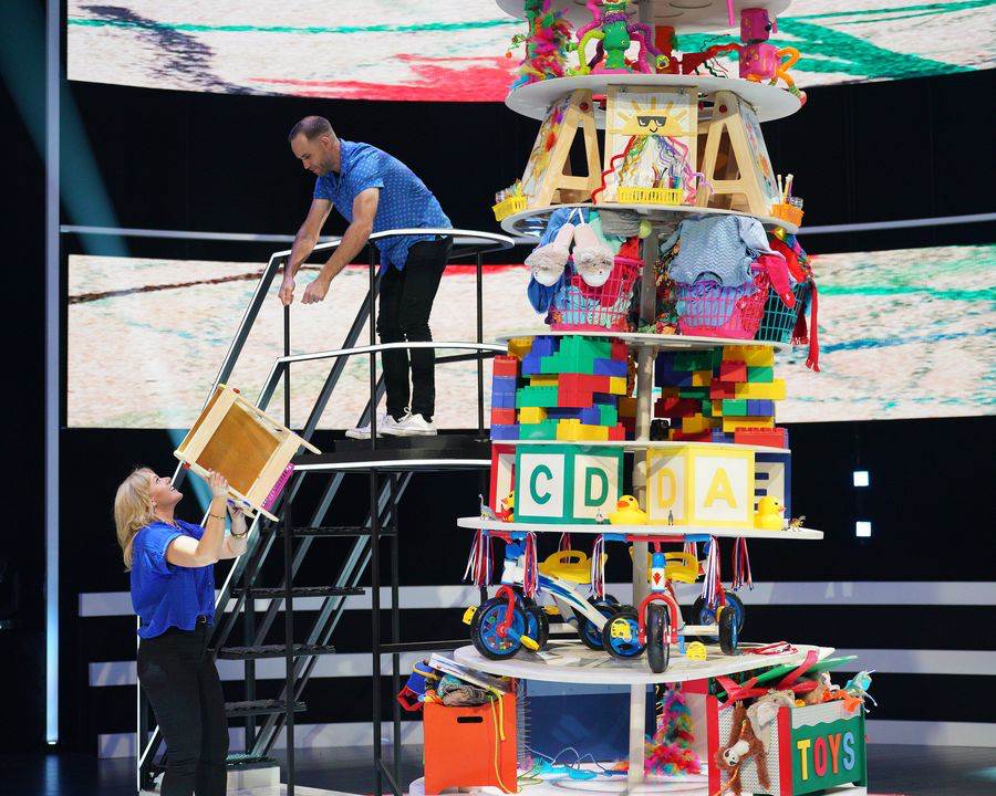 "The Final Straw" High Stakes Jenga That Belongs on a Cable Network