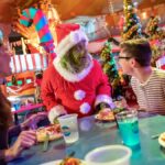 Universal Orlando's Holidays Celebration Returns November 12 with Holiday Tour, Character Breakfast and More