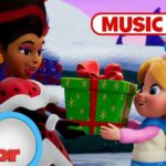 Exclusive Clip: "Alice's Wonderland Bakery" Holiday Episode "The Gingerbread Palace" with New Song by Eden Espinosa