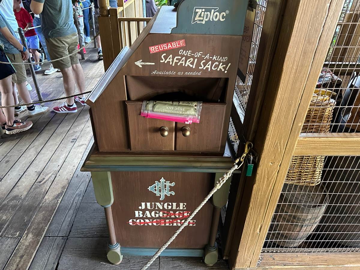 Complimentary Ziploc Bags Now Being Offered at Jungle Cruise in Disney  World