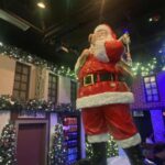 Photos/Video: Holiday Tribute Store Opens at Universal Studios Florida