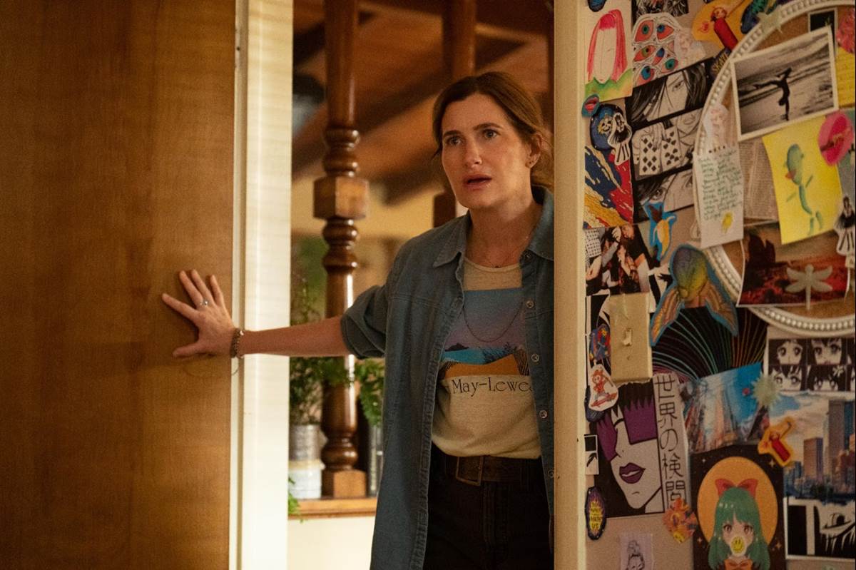 Hulu Shares First Look At Original Series "Tiny Beautiful