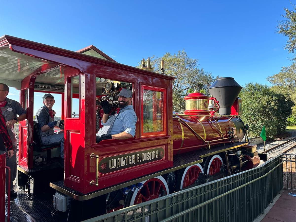 Walt Disney World Railroad 2023 - Grand Circle Tour of The Magic Kingdom 