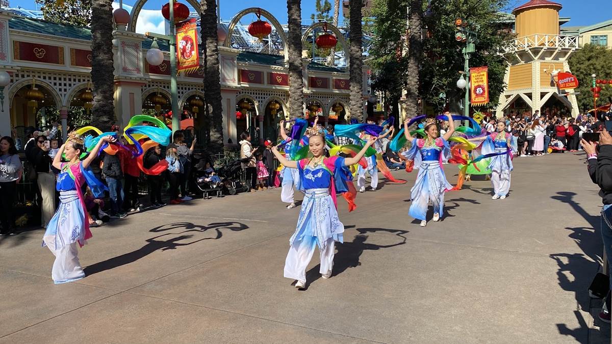 Photos/Video: Oswald and Ortensia Join Mulan's Lunar New Year ...