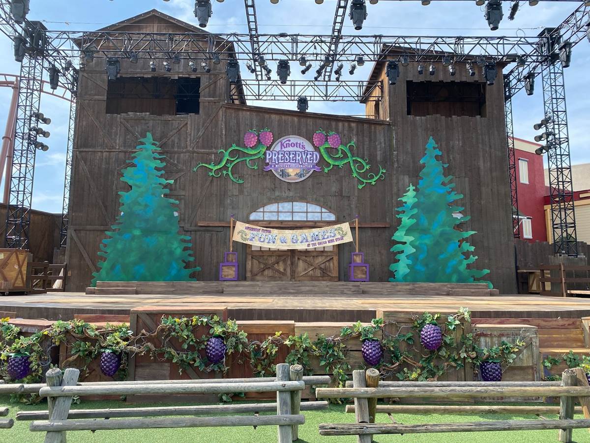 Photos / Video Knott's Boysenberry Festival Returns for 2023 with Food