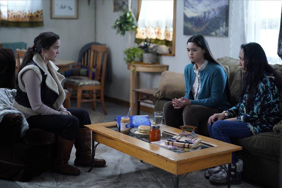 Alaska Daily 1 x 08 ""Tell a Reporter Not.." Recensione