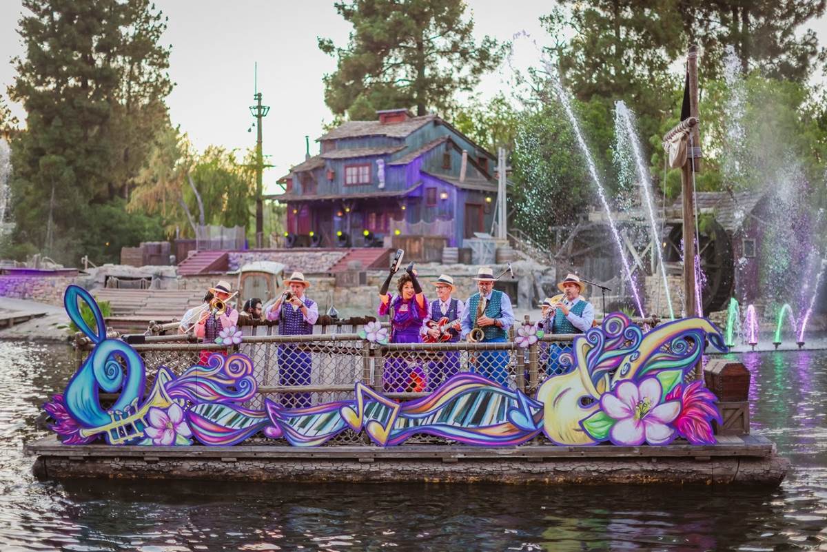 Queenie and the Jambalaya Jazz Band Take to the Rivers of America at