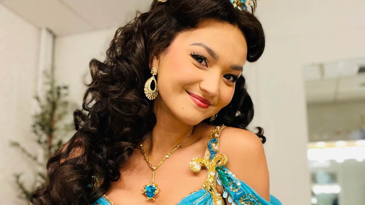 “Aladdin” Understudy Made it Just in Time to Play the Lead Role After